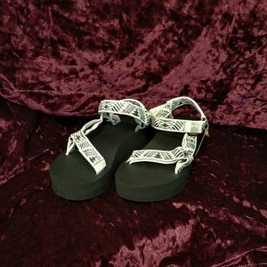 Teva Women's Flatform Universal Platform Sandals